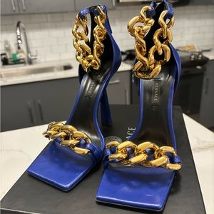 Versace Medusa Chain High Heel